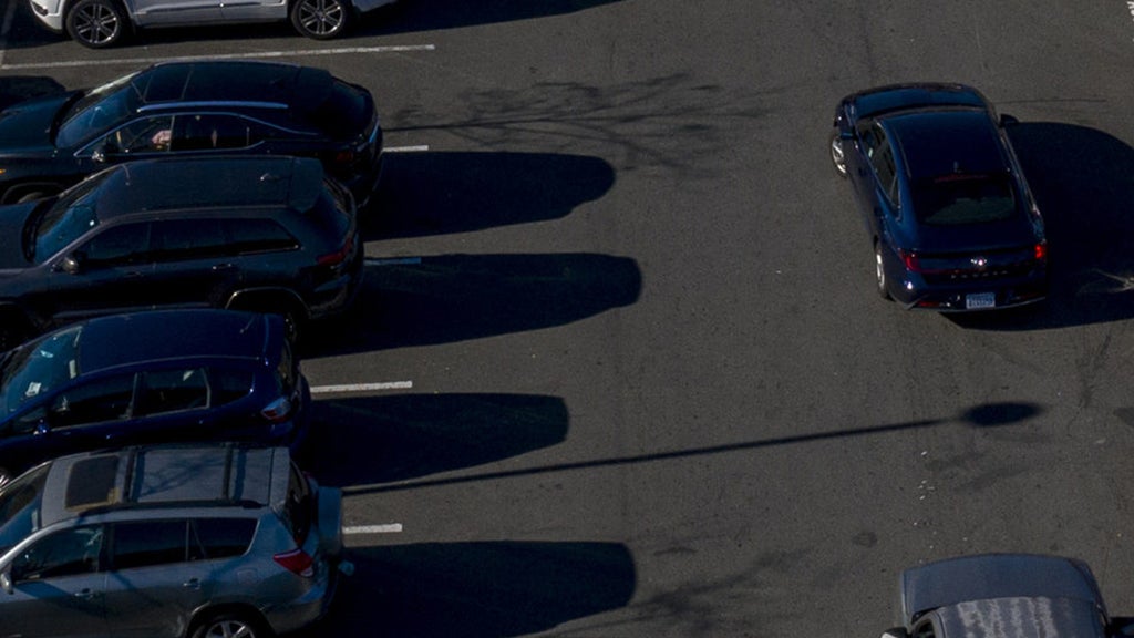 Minneapolis City Council approves safe parking program for people sleeping in their vehicles — Burnsville Government news