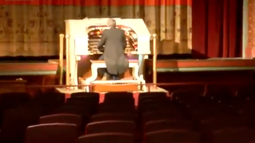 The Heights Theater fell into disrepair in the late 1990s. Now it's turning 100. — WCCO / CBS Minnesota, Burnsville Arts news