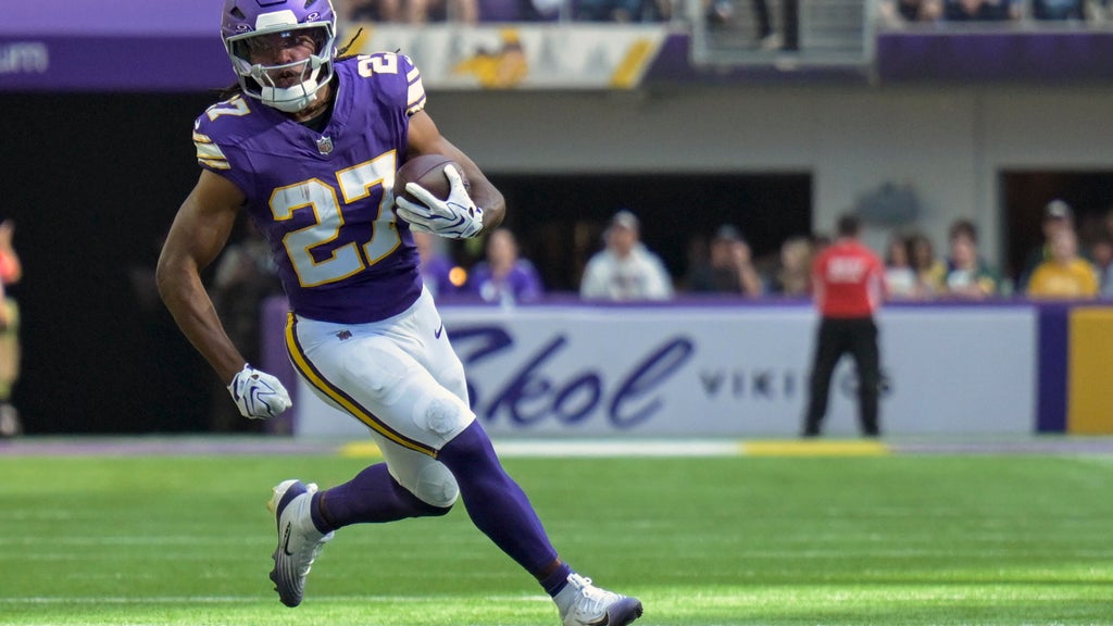 Vikings return RB Jordan Mason from injured reserve after broken thumb kept him out last 4 games — WCCO / CBS Minnesota, Burnsville Sports news