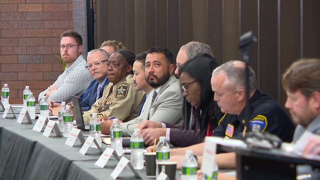 Eden Prairie school, law enforcement leaders hold community meeting weeks after homecoming shooting — Burnsville Schools news