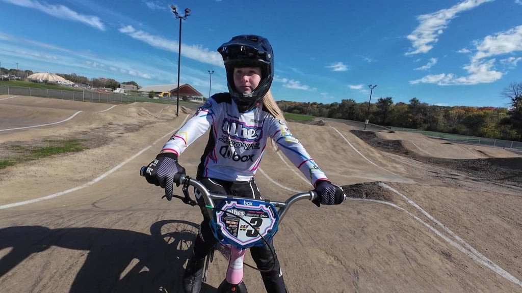 Woodbury BMX world champion continues to outpace competition at 14 — WCCO / CBS Minnesota, Burnsville Schools news