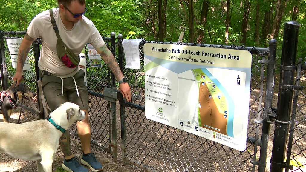 Dogs must be on on leash at Minneapolis' Minnehaha Regional Park starting in December — Burnsville Government news