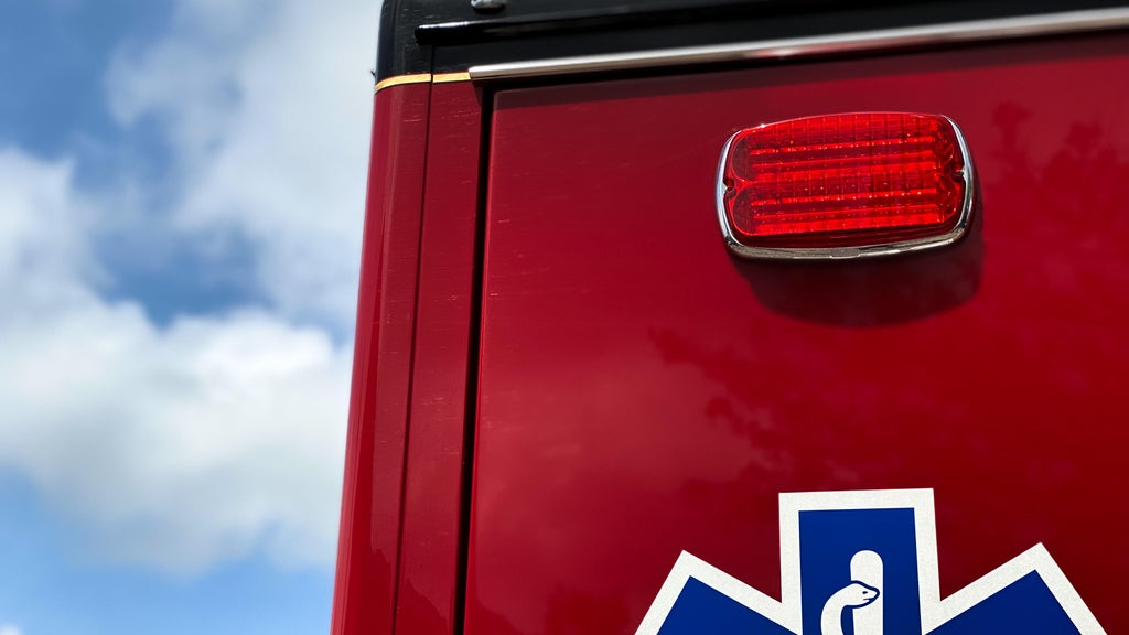 Man, 42, fatally struck by combine in southern Minnesota — WCCO / CBS Minnesota, Burnsville Health news