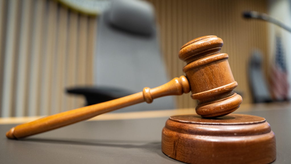 Bloomington man who sexually assaulted 16-year-old girl sentenced to 4 years in prison — WCCO / CBS Minnesota, Burnsville Health news