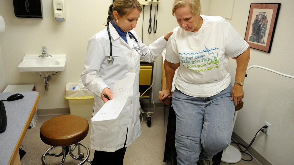 Medicare coverage options are changing. Here's what beneficiaries should know — WCCO / CBS Minnesota, Burnsville Health news