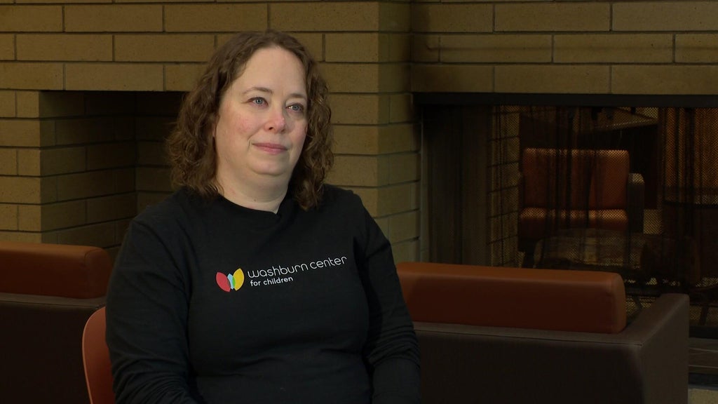 Expert shares tips on how to talk with children about traumatic events — WCCO / CBS Minnesota, Burnsville Health news