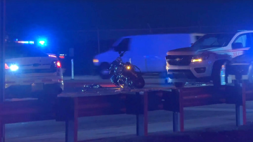 Motorcyclist airlifted to hospital after Miami Lakes crash, MDSO says — CBS Miami, Burnsville Health news