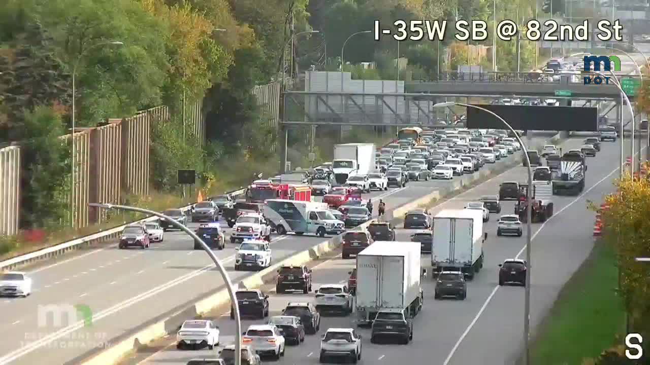 1 seriously injured after 3-vehicle crash on I-35W in Bloomington — KSTP 5, Burnsville Health news