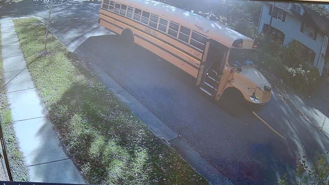 St. Paul man jumps onto moving school bus after driver’s medical emergency, saving 18 kids — KSTP 5, Burnsville Health news
