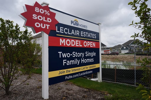 The average 30-year US mortgage rate dips to 7.24%, the lowest level in more than a month. — Burnsville Real Estate news