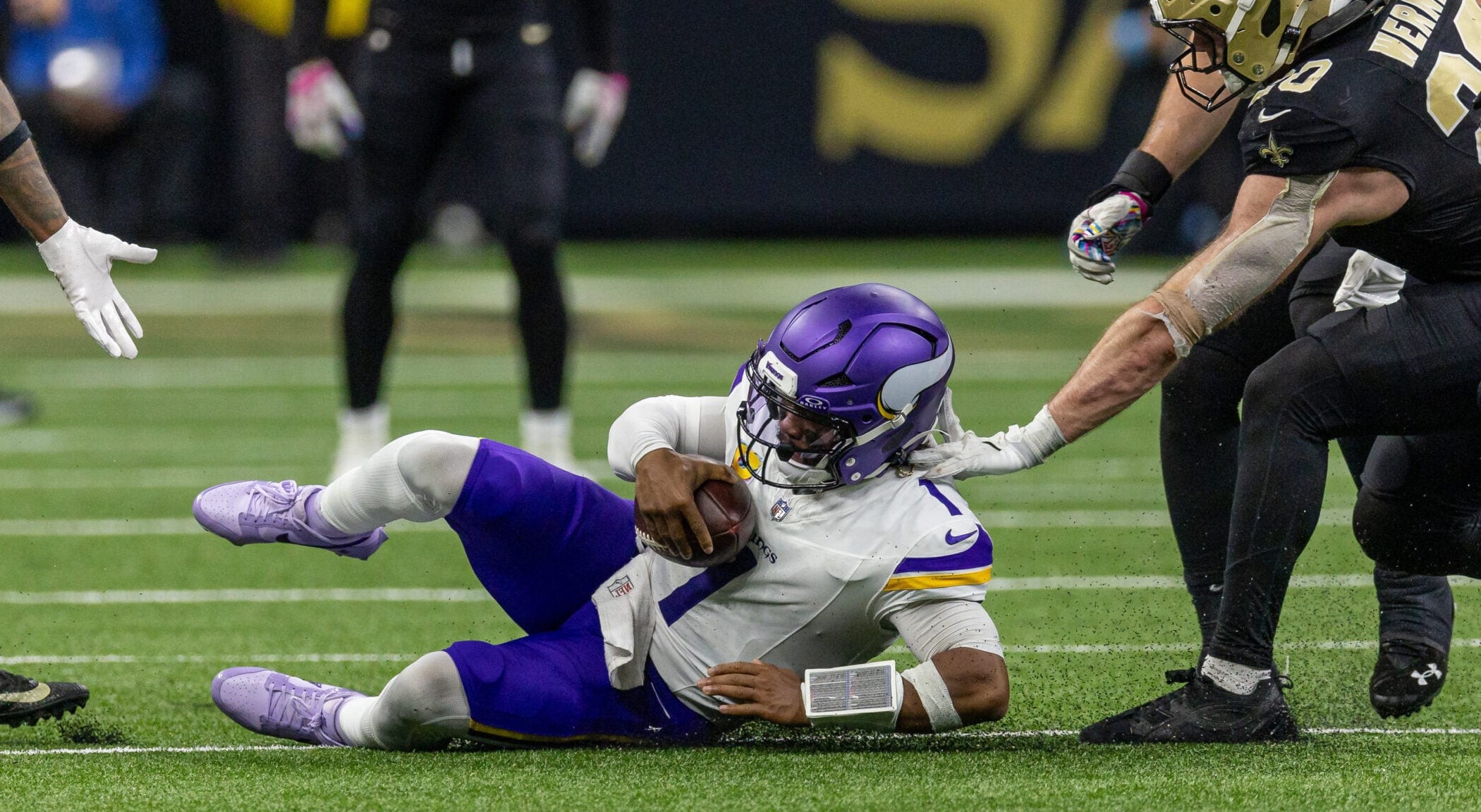 Kyler Murray Needs to Stop Sliding Before He Gets Hurt Again — Minnesota Sports Fan, Burnsville Sports news
