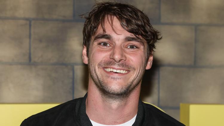'Breaking Bad' actor RJ Mitte dies at 34 — KARE 11 Entertainment, Burnsville Arts news