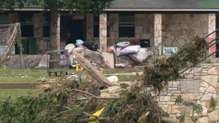 Camp Mystic bankruptcy case heads back to court as judge weighs future of camp and families' lawsuits — KENS 5 (San Antonio), Burnsville Community news