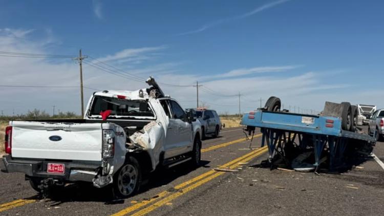 Single-vehicle crash closes intersection of State Highway 18 and County Road 306 in Winkler County — NewsWest 9 (Permian Basin), Burnsville Community news