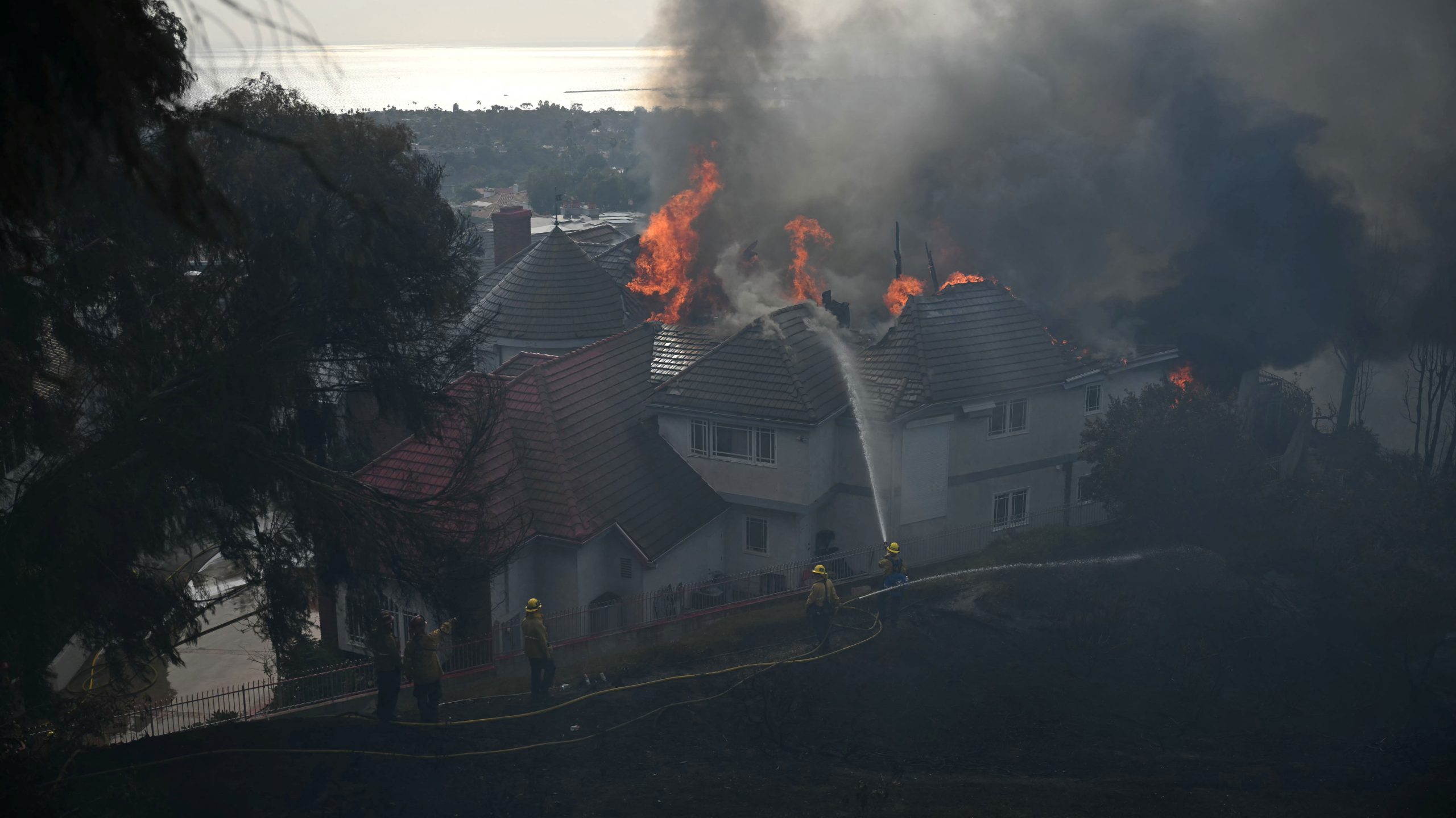 Norte Fire in California threatens homes, forces evacuations — FOX 9, Burnsville Community news