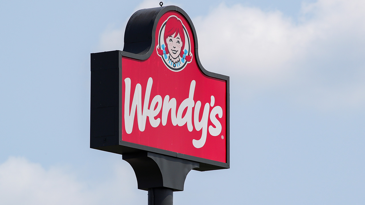 Wendy’s gets $1.4 billion offer to buy the fast-food chain — Burnsville Dining news