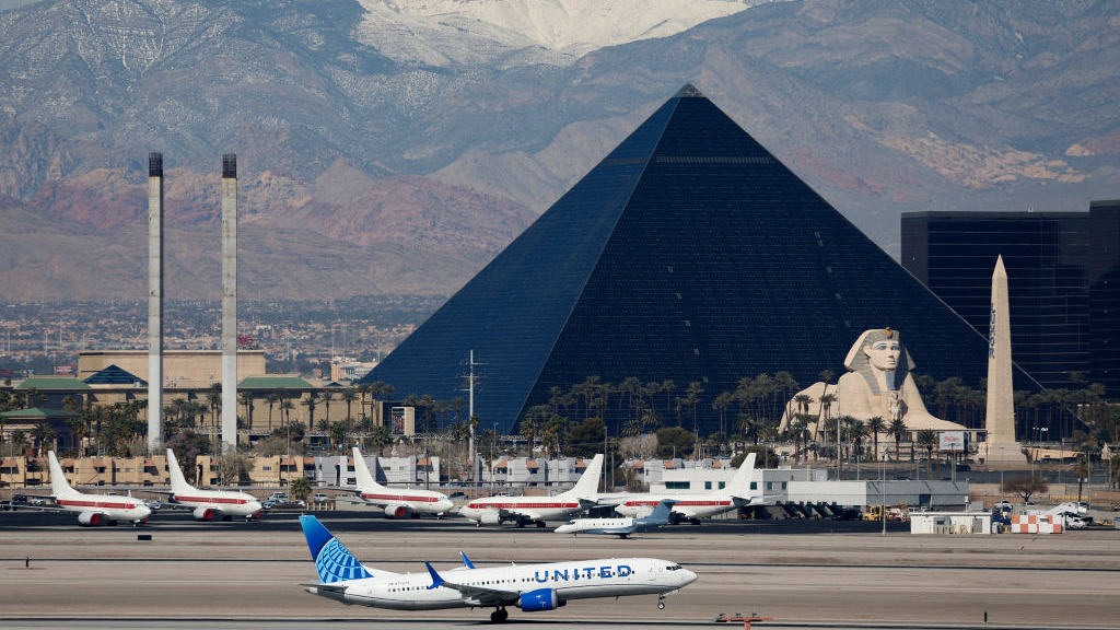 Flight rerouted after passenger threatened to hijack plane — Burnsville Community news
