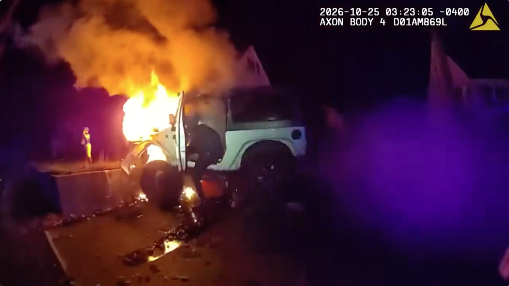 Bodycam video shows police rescuing man from burning Jeep after crash; driver facing multiple charges — FOX 9, Burnsville Community news