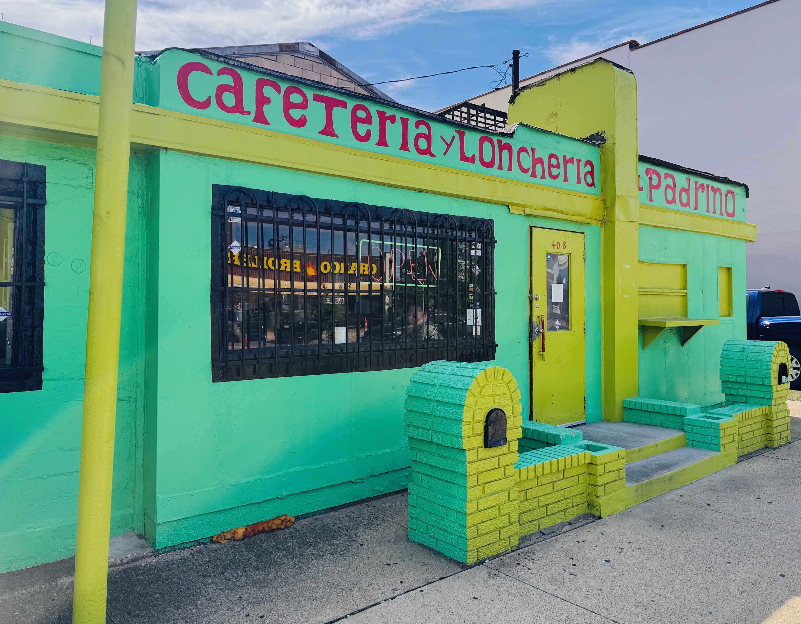 Will Jefferson Boulevard lose its soul to the Bishop Arts District? — Dallas Observer, Burnsville Dining news